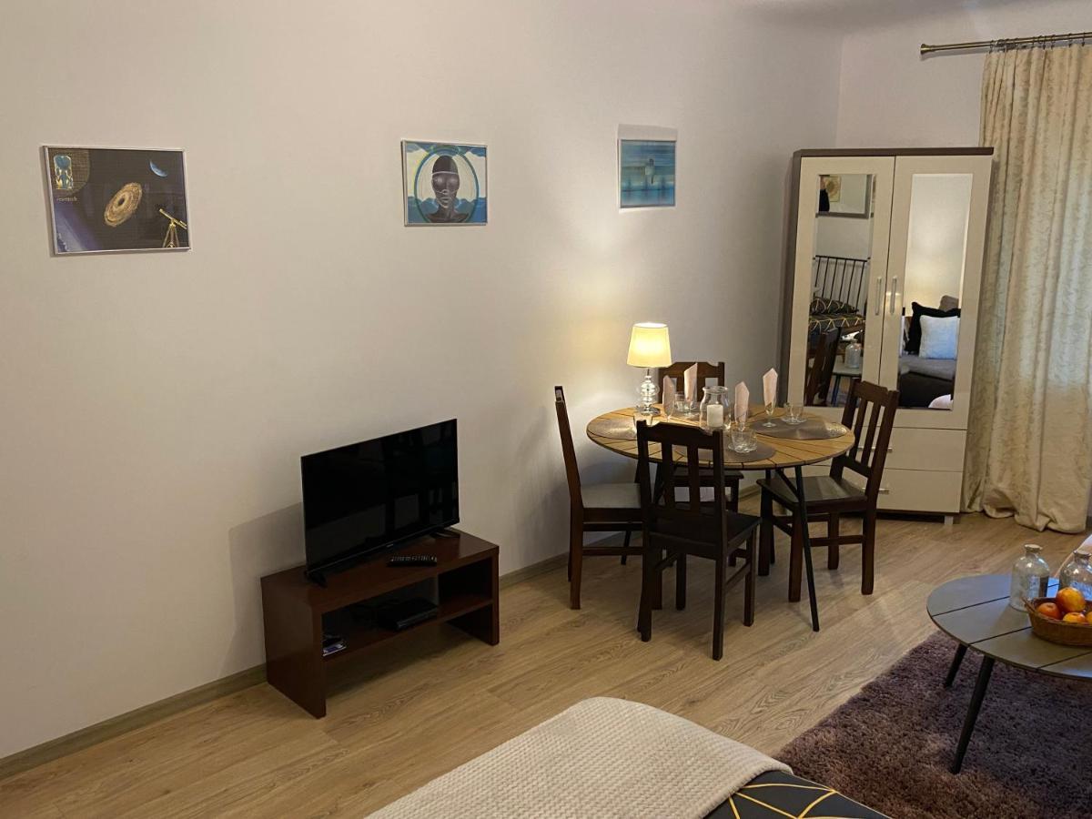 شقة وارسو  في Apartament Arsenal المظهر الخارجي الصورة